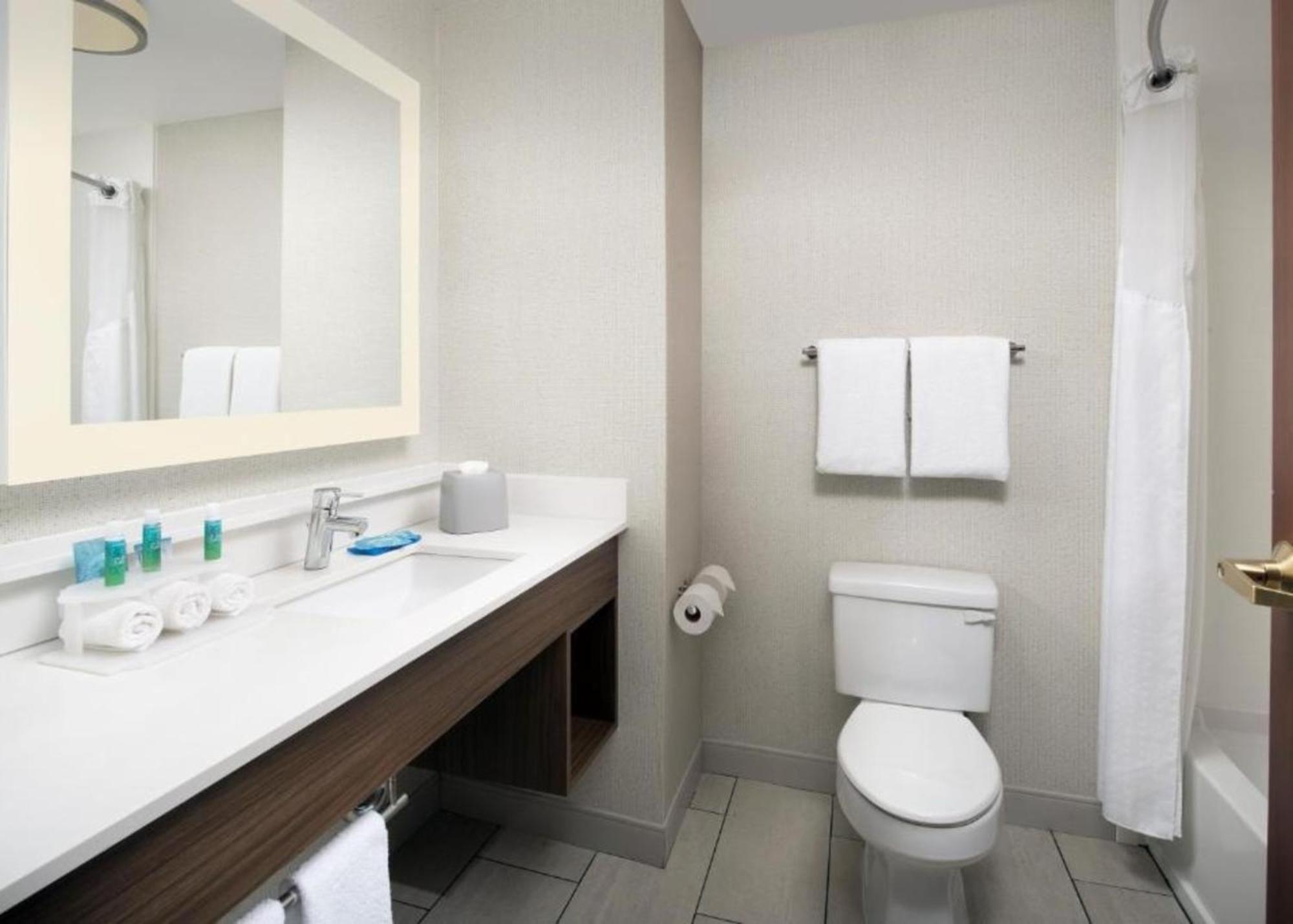 Holiday Inn Express Knoxville-Strawberry Plains By Ihg Εξωτερικό φωτογραφία