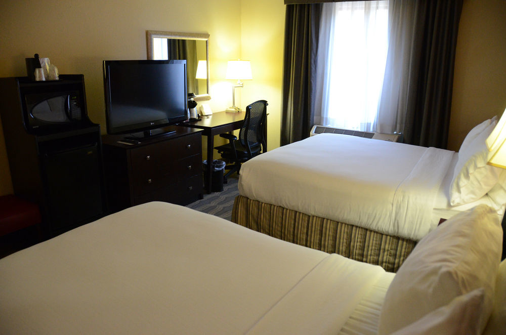 Holiday Inn Express Knoxville-Strawberry Plains By Ihg Εξωτερικό φωτογραφία