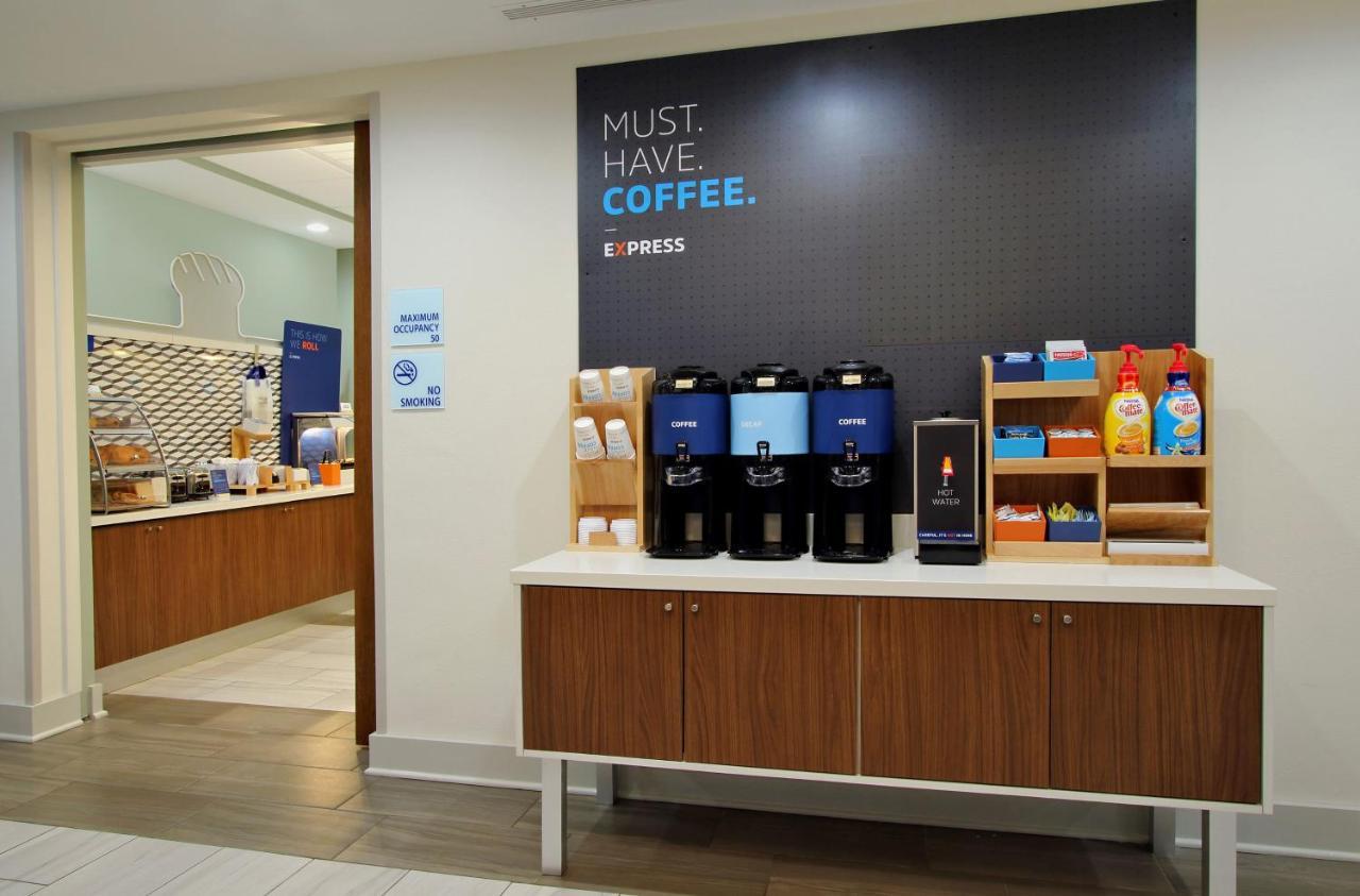 Holiday Inn Express Knoxville-Strawberry Plains By Ihg Εξωτερικό φωτογραφία